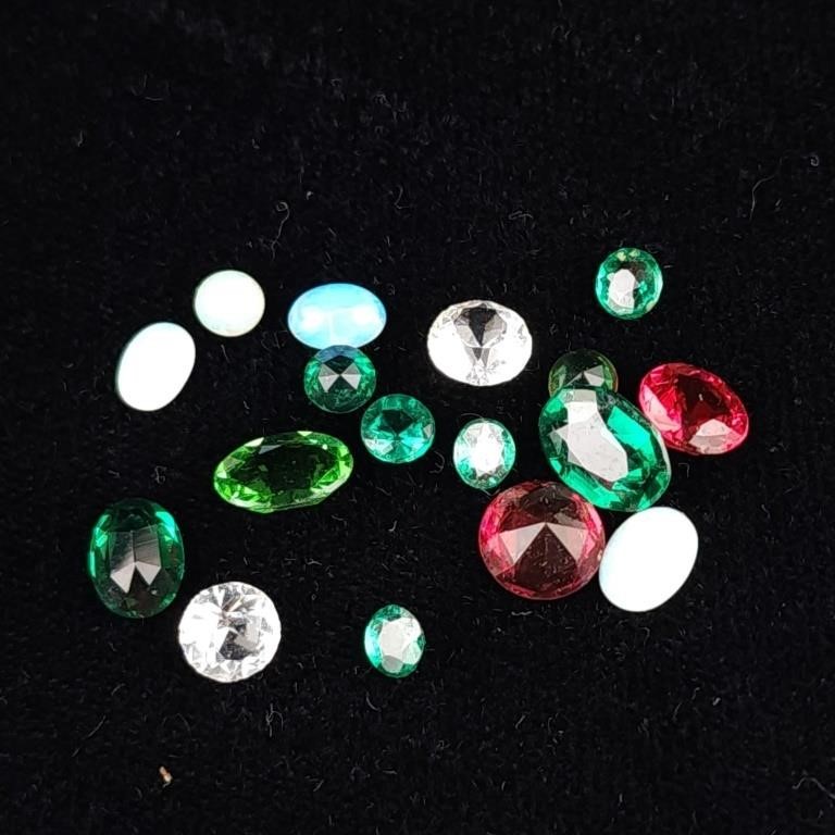 Lot of Precious Stones Emerald, Ruby, Opal, and…