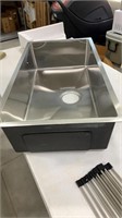 Gaomasck stainless steel sink, Appears new,30” on