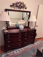 Bassett dresser and mirror 2 lamps and ceramic