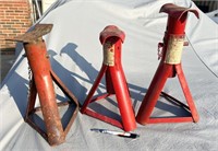 3pc assorted jack stands, 2 are marked 3000lbs