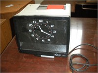 LATHEM 8800 Series Time Clock NO KEY