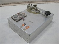 EC-1000 Morse Code Tapper On Metal Box Untested
