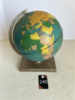 Rand McNally World Master Globe