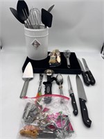 Utensils jar and utensils