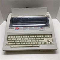 Brother WP-575ODS Word Processor - powers on