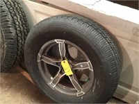 ST-205/75R15 tire and rim