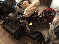 Chevy small block, whole pallet