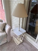 Side table w lamp built in magazine rack
