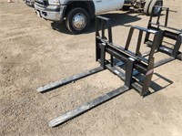 48" x 4" Skid Steer HD Pallet Fork Att.