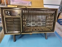 Arvin electric radiant heater, model 30H25-01