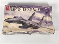AMT 1/72ND SCALE F-15E STRIKE EAGLE MODEL IT - NIS
