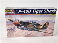 REVELL 1/48TH SCALE P-40B TIGER SHARK MODEL KIT -