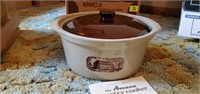 Country cooker,  Amana stoneware, glass lid