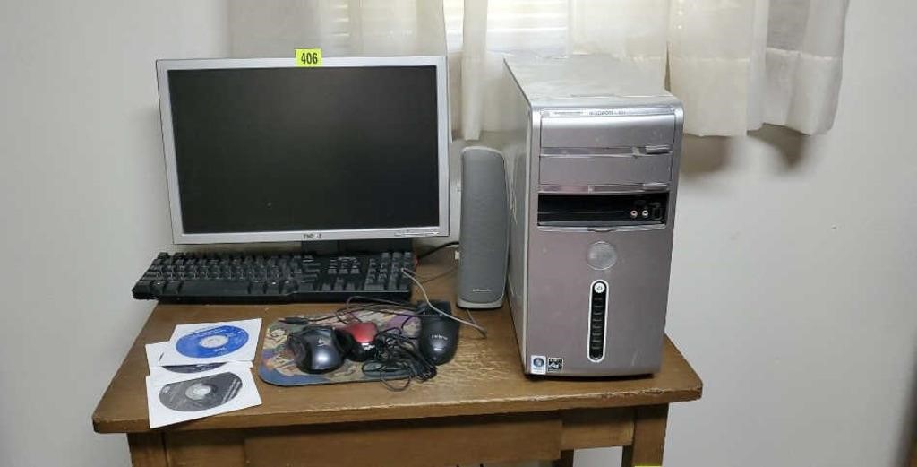 Dell desktop computer