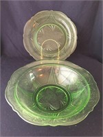 Royal Lace Plate - Green Uranium Glass/Fruit Bowl