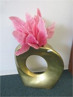 Vase Sculpture w/Pink Leaves