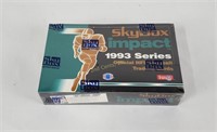 Sealed Box 1993 Skybox Inpact Nfl Cards