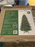 6.5 ft Pre-Lit Christmas Tree (living room)
