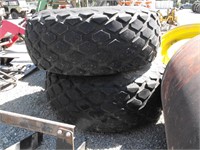 (2) 23.1 x  26 turf tires on 8-lug JD wheels