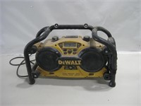 DeWalt Portable Work Radio Powers On