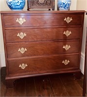 Dexter Mahogany small 4 drawer dresser with