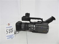 Sony DSR-PD150 3-CCD MiniDV Video Camcorder