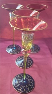 L - SET OF 4 CANDLE HOLDERS (C6)