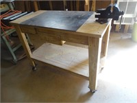 Work bench on casters w/3 1/2" vise  4' x 2',
