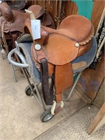 CUTTING SADDLE, 16" SEAT WITH RACK