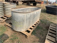 OVAL STOCK WATER TANK, SMOOTH SIDE