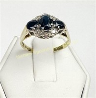 VINTAGE 18K GOLD SAPPHIRE AND DIAMOND RING