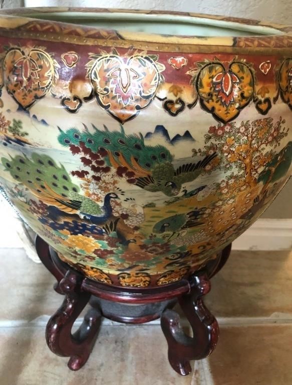 L - LARGE ASIAN PLANTER W/ STAND 19X13" (C69)
