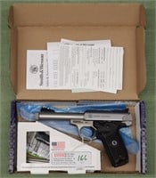 Smith & Wesson Model SW22 Victory