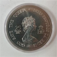 GOD SAVE THE QUEEN SILVER COIN 1974
