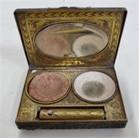 VINTAGE POWDER COMPACT