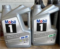 Mobil Advanced Full Synthetic Motor Oil (2)