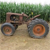 Leader Tractor