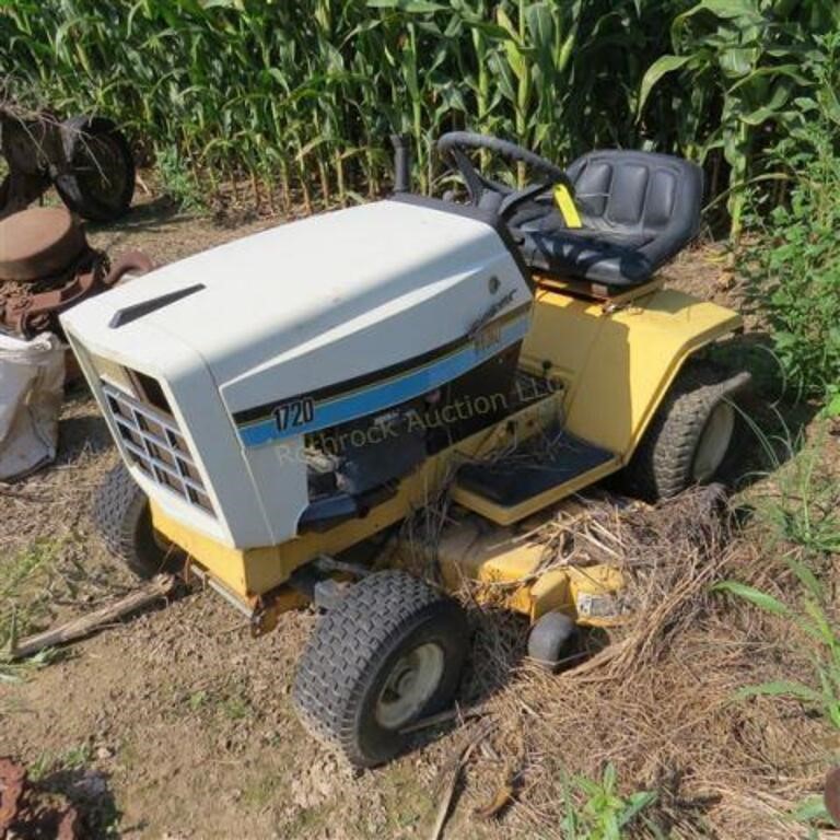 Cub Cadet 1720 Lawn Tractor