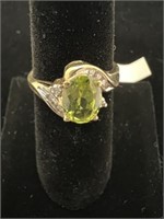 10KT Ring with Peridot Stone and Diamonds