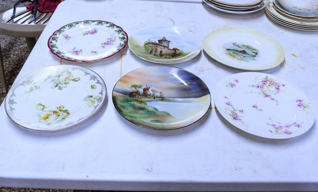 Group of 10 Decorator Plates : Windmill and