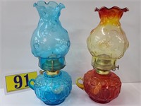 Set of 2 Kerosene Lamps - Red & Blue