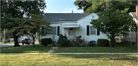 2 Bedroom Home at 901 Marshall Ave, Mattoon, IL