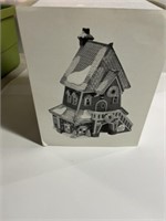 DEPT 56 - SANTA'S ROOMING HOUSE - COMPLETE