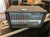 Peavey XR684 Powered Mixer