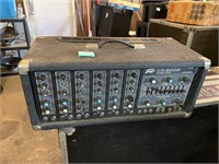 Peavey XR-600B Mixer Amp