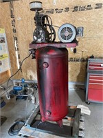 Curtis 60 Gallon Air Compressor - Works