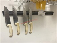 LOT - KNIFE MAGNET & 4 CHEF KNIVES