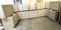 16 Pc Mojave Shaker Kitchen Cabinet Set