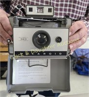 Polaroid 320 auto land camera