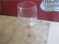 Bid X 10: Wine Glasses
